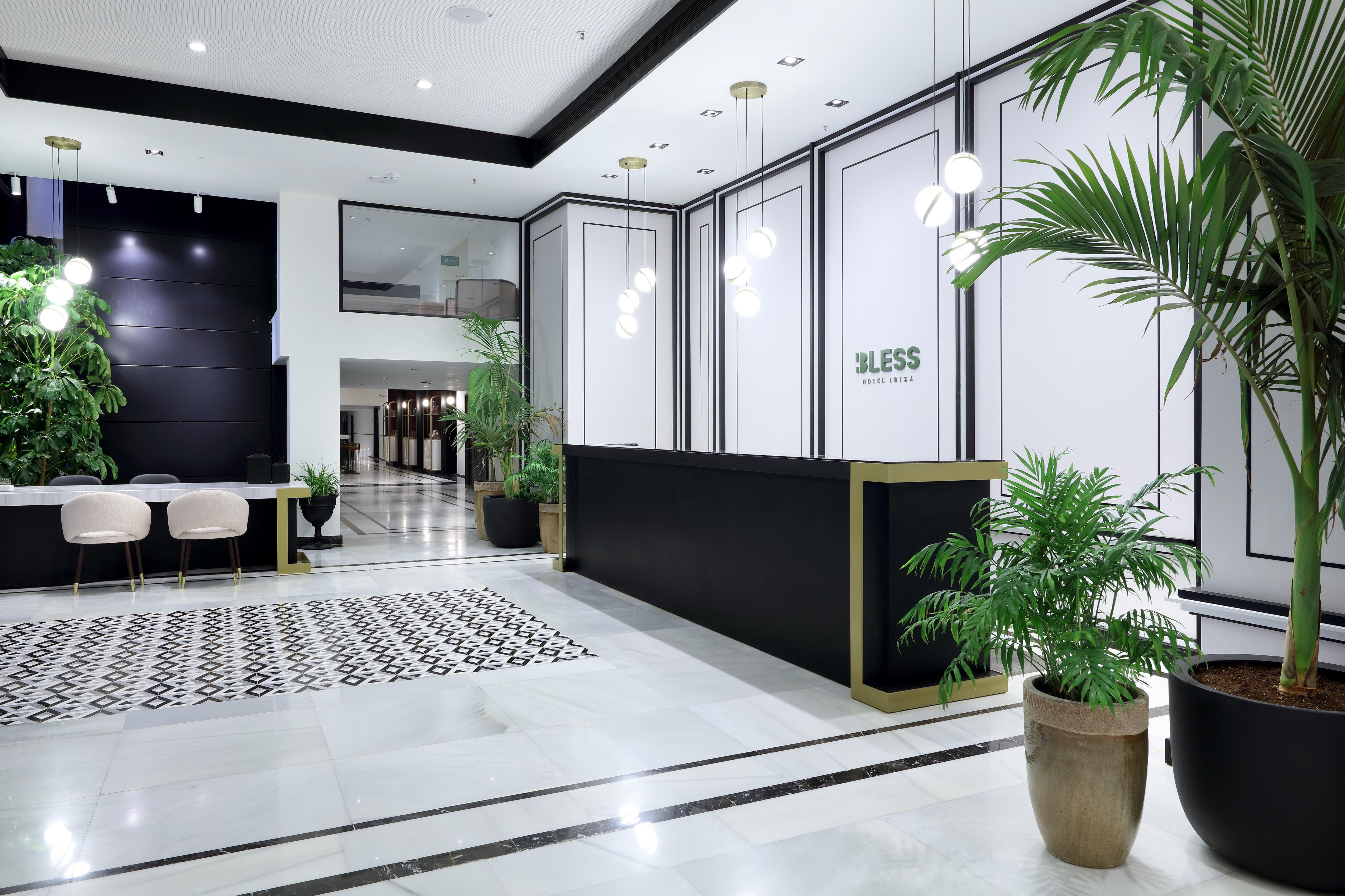 Bless Hotel Ibiza - The Leading Hotels Of The World Es Cana Εξωτερικό φωτογραφία The lobby of the hotel