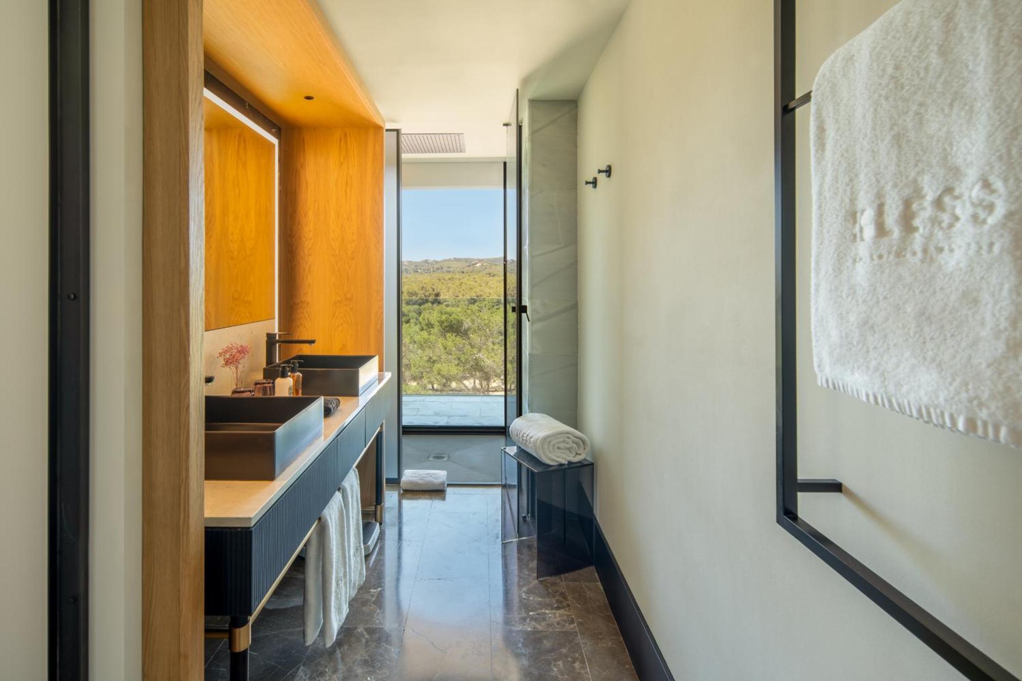 Bless Hotel Ibiza - The Leading Hotels Of The World Es Cana Εξωτερικό φωτογραφία Bathroom